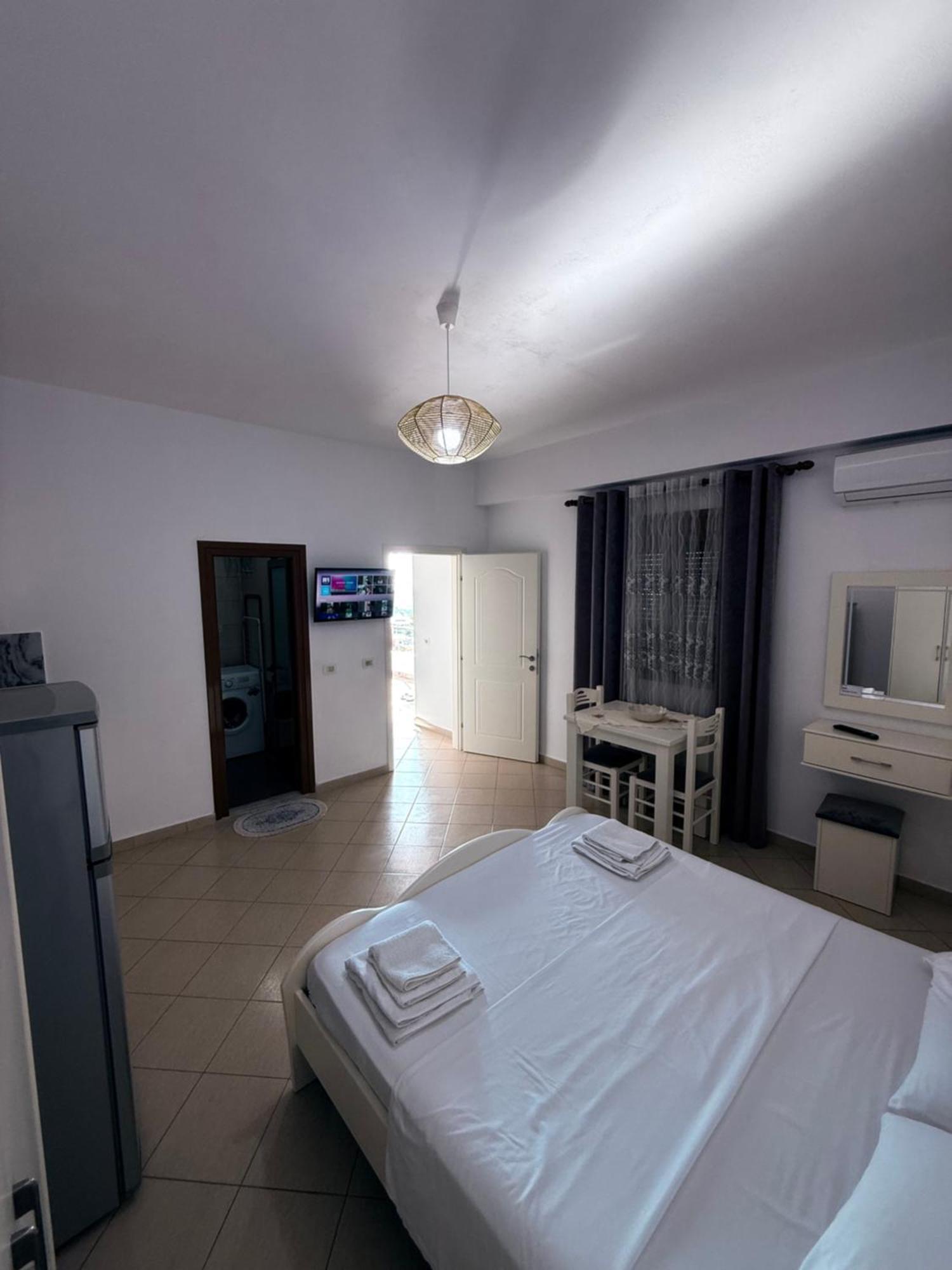 סרנדה Amar Apartments מראה חיצוני תמונה