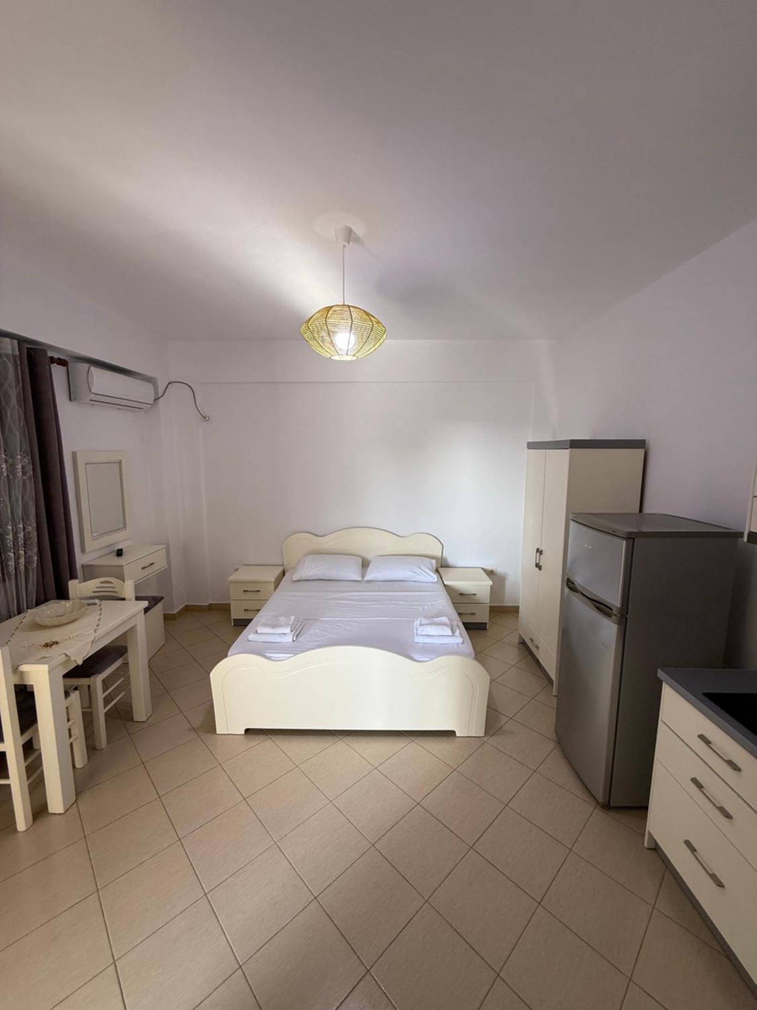 סרנדה Amar Apartments מראה חיצוני תמונה